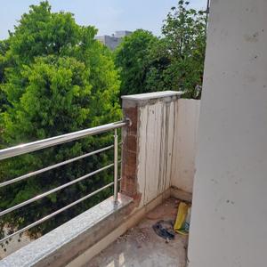 Balcony Image of 1200 Sq.ft 2 BHK Apartment / Flat for sale in General Ganj Kanpur for Rs. 4000000