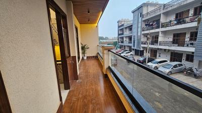 Balcony Image of 1750 Sq.ft 3 BHK Builder Floor for sale in Golden Avenue, Bamheta Village Ghaziabad for Rs. 9700000