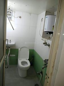 Bathroom Image of 900 Sq.ft 2.5 BHK Duplex for rent in Frazer Town Bengaluru for Rs. 24000