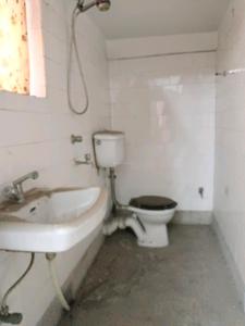 Common Bathroom One Image of 2400 Sq.ft 6 BHK Independent House for sale in Tollygunge Kolkata for Rs. 20000000