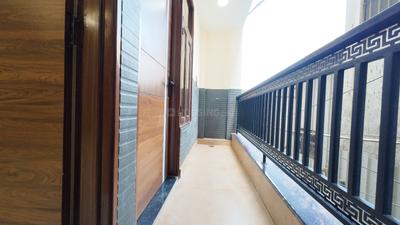Balcony Image of 750 Sq.ft 3 BHK Apartment / Flat for sale in Sector 15 Dwarka New Delhi for Rs. 6000000