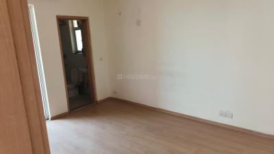 Bedroom Image of 1800 Sq.ft 3 BHK Apartment / Flat for rent in DLF Express Greens, Manesar Gurgaon for Rs. 28000