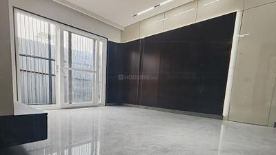 Bedroom Image of 1440 Sq.ft 3 BHK Builder Floor for rent in Mukherjee Nagar New Delhi for Rs. 45000