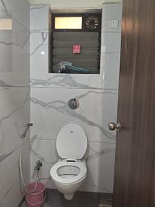 Bathroom Image of 800 Sq.ft 1 BHK Apartment / Flat for rent in Raunak City, Kalyan West Kalyan for Rs. 16000
