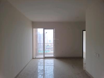 Living Room Image of 900 Sq.ft 2 BHK Apartment / Flat for sale in Signature Orchard Avenue 2, Sector 93 Gurgaon for Rs. 6300000