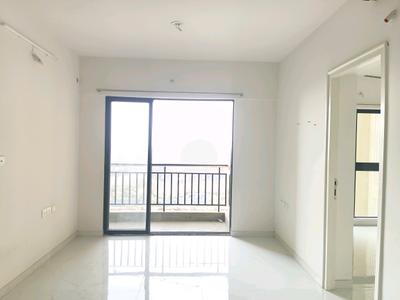 Living Room Image of 480 Sq.ft 1 BHK Apartment / Flat for rent in Runwal Gardens Phase 4 Bldg No 31 32, Dombivli East Thane for Rs. 11999