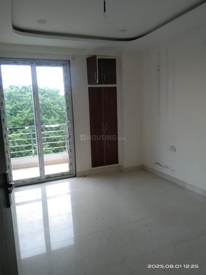 Ratan Vihar Bedroom 1