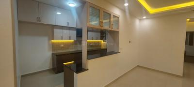 Kitchen Image of 1950 Sq.ft 3 BHK Apartment / Flat for rent in Shriram Southern Crest, Kumaraswamy Layout Bengaluru for Rs. 75000
