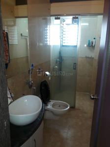 Bathroom Image of 859 Sq.ft 2.5 BHK Apartment / Flat for rent in Vile Parle East Mumbai for Rs. 100000