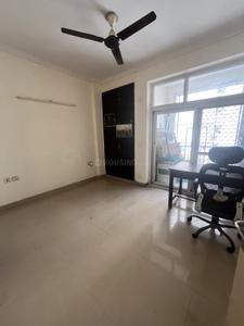 Hall Image of 1210 Sq.ft 3 BHK Apartment / Flat for sale in Amrapali Silicon City, Sector 76 Noida for Rs. 15000000