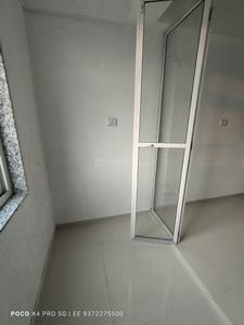 Balcony Image of 652 Sq.ft 1 BHK Apartment / Flat for rent in Parth Lakeview, Dighe Thane for Rs. 33000