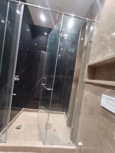 Bathroom Image of 1800 Sq.ft 4 BHK Builder Floor for sale in Model Town New Delhi for Rs. 40000000