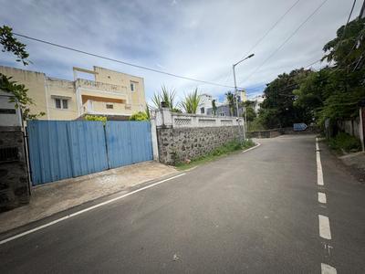 Image of 8300 Sq.ft Residential Plot / Land for sale in Kottivakkam, Chennai for Rs. 120000000