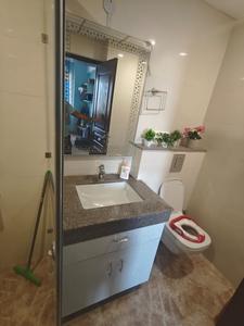 Bathroom Image of 2925 Sq.ft 4 BHK Apartment / Flat for sale in AIPL The Peaceful Homes, Sector 70A Gurgaon for Rs. 54000000