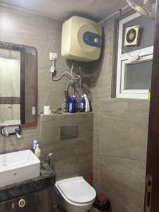 Image of 1200 Sq.ft 3 BHK Builder Floor for sale in Anand Vihar, New Delhi for Rs. 23000000