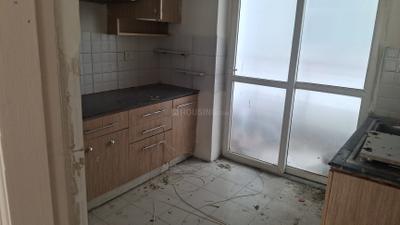 Kitchen Image of 2300 Sq.ft 3.5 BHK Apartment / Flat for rent in BPTP The Resort, Sector 75 Faridabad for Rs. 28000