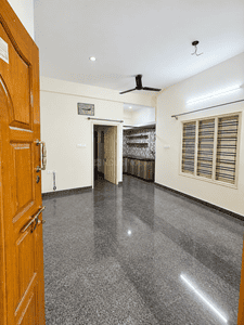 Image of 600 Sq.ft 1 BHK Independent House for rent in Benson Town, Bengaluru for Rs. 12000