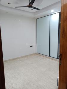 Bedroom Image of 1900 Sq.ft 3 BHK Builder Floor for rent in Swaraj Homes Saini Enclave RWA, Karkardooma New Delhi for Rs. 50000