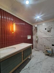 Bathroom Image of 2020 Sq.ft 3 BHK Apartment / Flat for sale in Atlas, Raj Nagar Extension Ghaziabad for Rs. 18180000