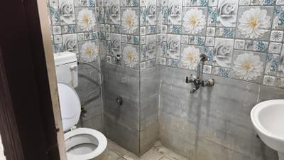 Image of 625 Sq.ft 2 BHK Builder Floor for rent in Sector 104, Noida for Rs. 17000