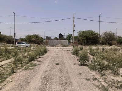 Image of 32 Sq.ft Residential Plot / Land for sale in Rohini Sector 28, New Delhi for Rs. 6500000