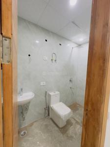 Image of 2100 Sq.ft 4 BHK Builder Floor for sale in Sector 104, Noida for Rs. 13500000