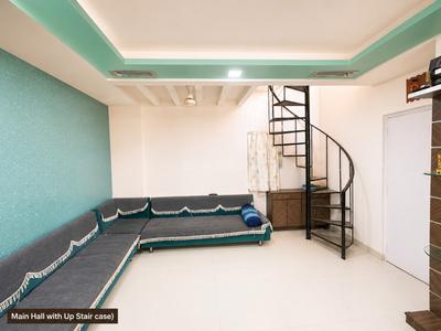Living Room Image of 2000 Sq.ft 3 BHK Penthouse for sale in  Gangotri Apartments, Vastrapur Ahmedabad for Rs. 9500000
