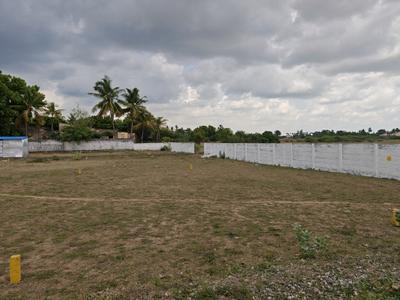 Image of 800 Sq.ft Residential Plot / Land for sale in Singaperumal Koil, Chennai for Rs. 1848000