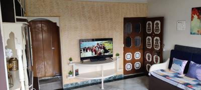 Living Room Image of 1000 Sq.ft 2 BHK Apartment / Flat for sale in Athwa Surat for Rs. 3500000