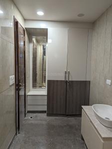 Bedroom Image of 1200 Sq.ft 3 BHK Builder Floor for rent in Gujranwala Town New Delhi for Rs. 55000