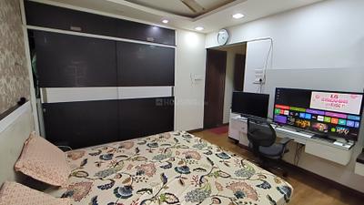 Bedroom Image of 905 Sq.ft 2 BHK Apartment / Flat for sale in Saarrthi Shimmer And Shine II, Anand Nagar, Sinhagad Road Pune for Rs. 14500000