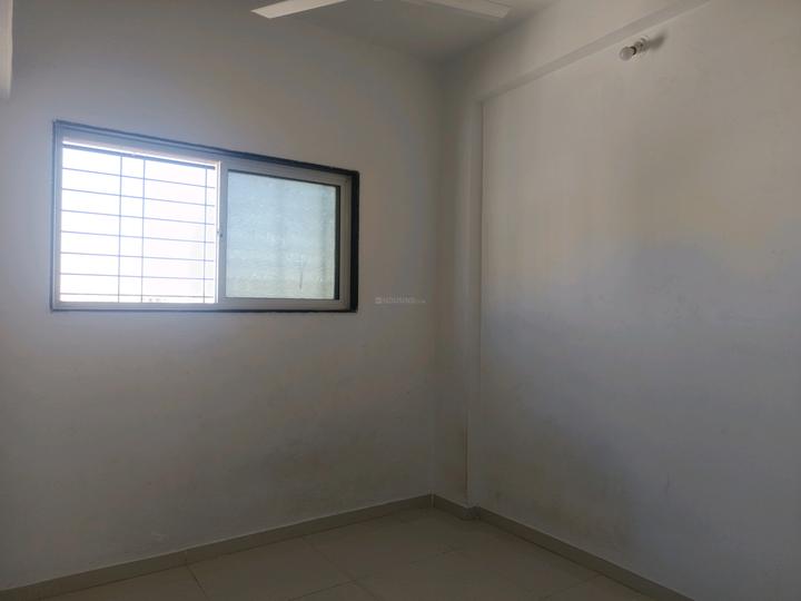 Manjari Budruk Bedroom 1