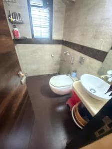 Bathroom Image of 1440 Sq.ft 3 BHK Apartment / Flat for sale in Ekta Meadows, Borivali East Mumbai for Rs. 36300000