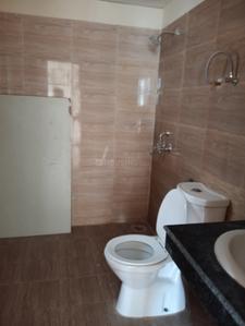 Image of 1375 Sq.ft 3.5 BHK Apartment / Flat for sale in Amrapali Crystal Homes Phase 1, Sector 76, Noida for Rs. 17200000
