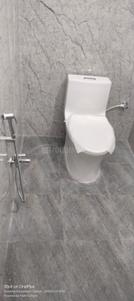 Bathroom Image of 1250 Sq.ft 2 BHK Builder Floor for rent in Basharatpur Gorakhpur for Rs. 13000