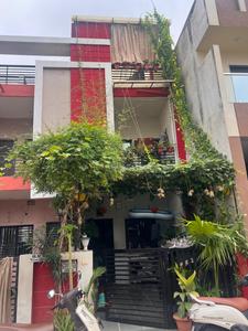 Image of 1600 Sq.ft 3 BHK Duplex for sale in Sarkhej, Ahmedabad for Rs. 4500000