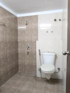 Common Bathroom Image of 945 Sq.ft 2 BHK Apartment / Flat for sale in Primarc Southwinds Phase 1, Rajpur Kolkata for Rs. 5400000