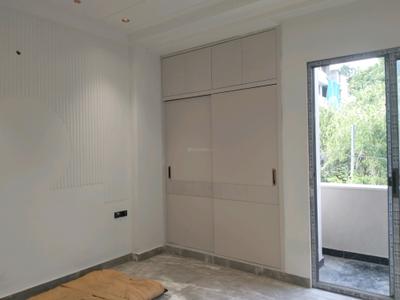 Bedroom Image of 1440 Sq.ft 3 BHK Builder Floor for rent in Mukherjee Nagar New Delhi for Rs. 65000