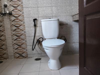 Image of 1234 Sq.ft 2 BHK Apartment / Flat for rent in Logix Blossom Greens, Sector 143, Noida for Rs. 27000