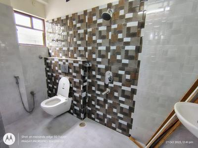 Bathroom Image of 1620 Sq.ft 3 BHK Apartment / Flat for rent in Argora Ranchi for Rs. 20000