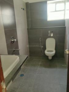 Bathroom Image of 3700 Sq.ft 5 BHK Villa for rent in Infocity Majestic, Kismatpur Hyderabad for Rs. 90000