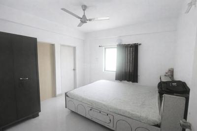 Bedroom Image of 1170 Sq.ft 2 BHK Apartment / Flat for rent in Shukan Villas, Sargasan Gandhinagar for Rs. 27000