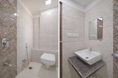 Bathroom Image of 3500 Sq.ft 6 BHK Apartment / Flat for sale in Ganesh Apartment, Vile Parle West Mumbai for Rs. 147131700