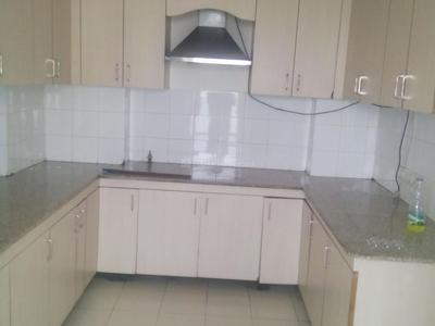 Kitchen Image of 1950 Sq.ft 3 BHK Apartment / Flat for sale in Unitech The Close North, Sector 50 Gurgaon for Rs. 30000000