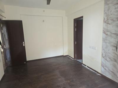 Bedroom Image of 1700 Sq.ft 3.5 BHK Apartment / Flat for sale in Rise Organic Homes Phase 1, Wave City Ghaziabad for Rs. 12131000