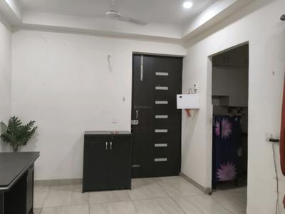 Living Room Image of 1075 Sq.ft 2 BHK Apartment / Flat for rent in Gaur City 7th Avenue, Noida Extension Greater Noida for Rs. 24900