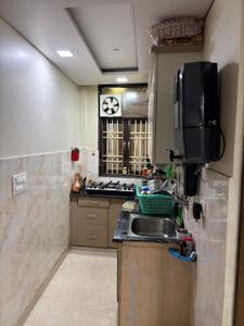 Kitchen Image of 980 Sq.ft 3 BHK Builder Floor for sale in Laxmi Nagar New Delhi for Rs. 7600000