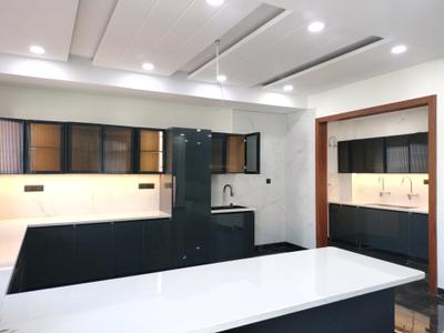 Kitchen Image of 4500 Sq.ft 4 BHK Builder Floor for sale in TDI The Retreat, Sector 89 Faridabad for Rs. 41000000