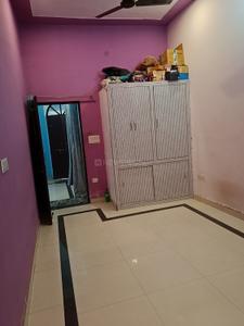 Bedroom Image of 900 Sq.ft 2 BHK Independent House for rent in Nagla Masani Aligarh for Rs. 15000