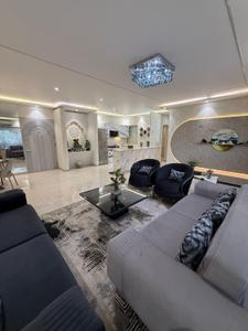 Hall Image of 710 Sq.ft 2 BHK Apartment / Flat for sale in Raunak Centrum, Chembur Mumbai for Rs. 16000000
